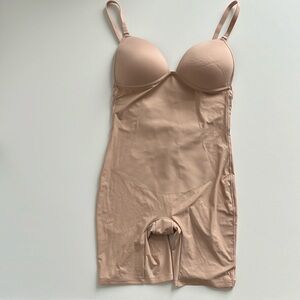 Nancy Ganz Body Define Bodysuit Shapewear Beige 34B/C